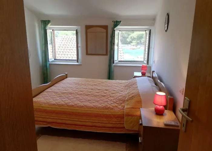 Apartment Ana Pogana Punta Kriza