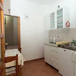 Ana Pogana Punta Kriza